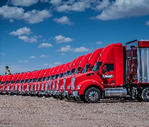 Ciężarówki, Kenworth T880, Czerwone