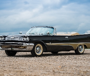 Zabytkowy, 1957, DeSoto Adventurer Convertible