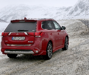 2017, Mitsubishi Outlander PHEV