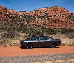 Dodge Challenger 392 Hemi Scat Pack Shaker, Skały, 2017