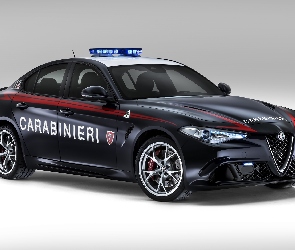 Samochód policyjny, Alfa Romeo Giulia Quadrifoglio