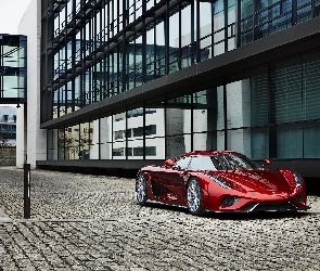 Czerwony, Koenigsegg Regera