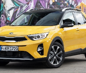 Kia Stonic, Przód
