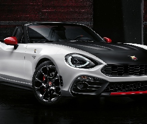 Abarth 124 Spider