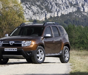 Pierwsza, Generacja, Dacia Duster I