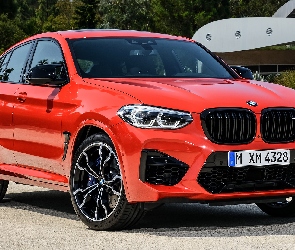 BMW X4 M, Przód, Czerwone