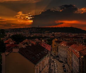 Zachód słońca, Czechy, Domy, Praga, Chmury