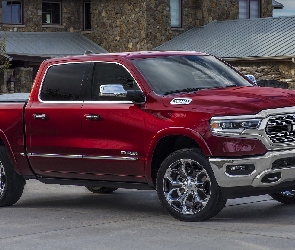 Czerwony, Dodge RAM 1500