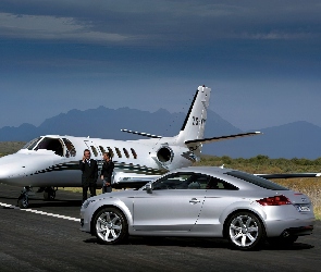 Audi TT, Samolot