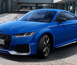 Audi TT RS, Coupe