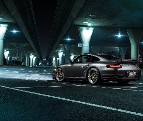 Grafitowe, Porsche 911 Turbo
