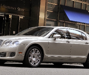 Przód, Bok, Bentley Continental Flying Spur