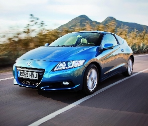 Honda CR-Z, Jezdne, Właściwości