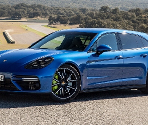 Porsche Panamera Turbo S