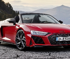 Audi R8, Spyder, Czerwone