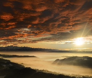 Mgła, Zachód słońca, Szwajcaria, Góra, Uetliberg, Zurych, Chmury