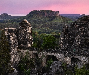 Skały, Zachód słońca, Most, Bastei, Park Narodowy Saskiej Szwajcarii, Formacja skalna, Niemcy, Góry Połabskie