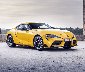 Toyota GR Supra, Żółta