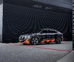 Audi e-Tron S