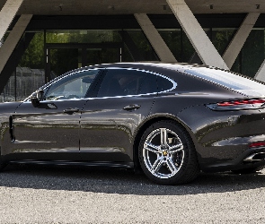 Porsche Panamera, Czarne