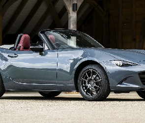 Kabriolet, Mazda MX-5 R