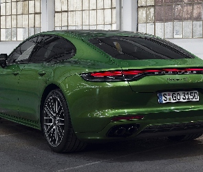 Porsche Panamera Sport