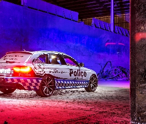 Samochód policyjny, Audi RS4 Avant