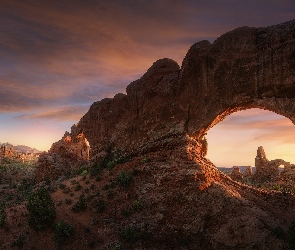 Park Narodowy Arches, Łuk skalny, Stany Zjednoczone, Skały, Stan Utah, Double Arch