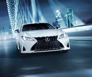 Lexus RC 350F, Biały