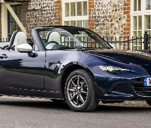 Mazda MX-5 Cabrio