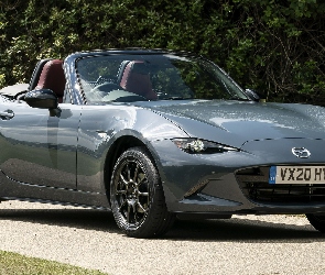 Mazda MX-5 R Sport