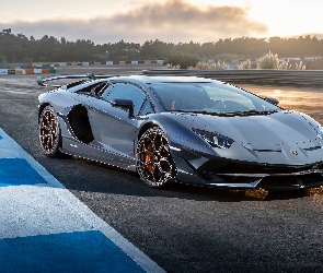 Przód, Tor, Lamborghini Aventador SVJ