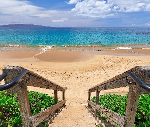 Morze, Chmury, Schody, Roślinność, Plaża