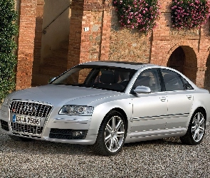 Srebrny, Metalik, Audi S8