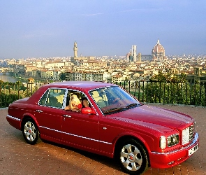 Kobieta, Bentley Arnage