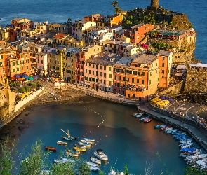 Włochy, Morze Liguryjskie, Domy, Zatoka, Vernazza