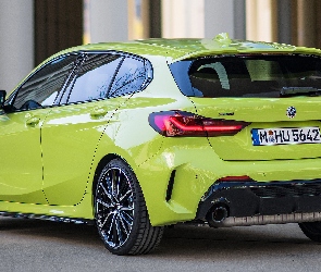 BMW M135i, Tył