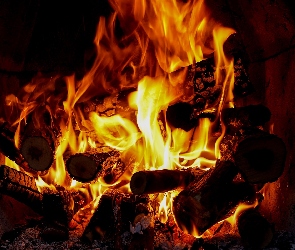 Drwa, Płomienie, Ogień