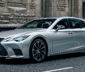 Hybryda, 2021, Lexus LS