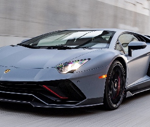 Lamborghini Aventador LP 780-4