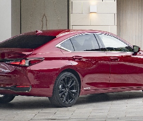 Lexus ES Hybryda F Sport