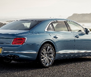 Bentley Flying Spur Mulliner, 2021