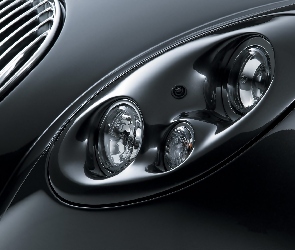 Wiesmann GT MF4, Reflektor