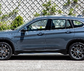 Plug-in, Hybryda, BMW X1