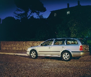 Skoda Octavia, Lewy Profil