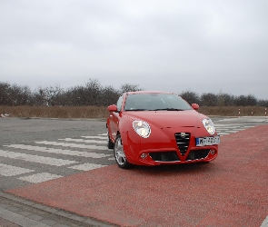 Alfa Romeo MiTo, Maska, Przód