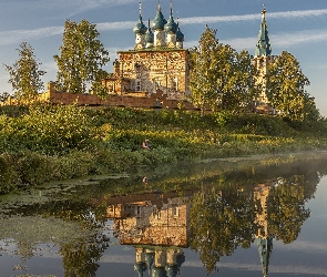 Cerkiew, Odbicie, Wędkarz, Drzewa, Rzeka