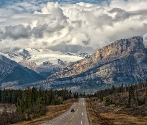 Kanada, Autostrada Davida Thompsona, Góry Skaliste, Chmury, Samochód, Droga