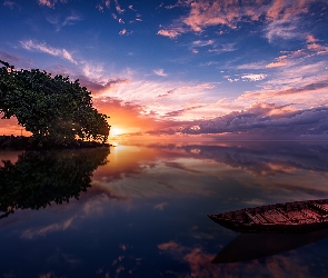 Jezioro, Mężczyzna, Łódka, Drzewo, Zachód słońca