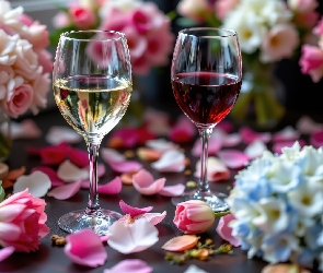 Kieliszki, Płatki, Kwiaty, Wino, Dwa